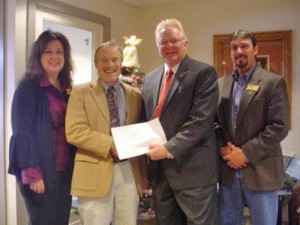 Coastal Association of Realtors Give to Maryland Food Bank