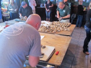 Oyster Shuckers Set Fast Pace