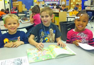 Buckingham Elementary Students Enjoy Buddy Reader Drop Everything And Read Day