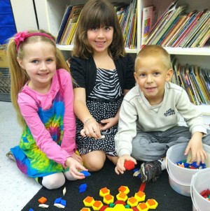 Showell Elementary Students Work Together With Geometric Pattern Blocks