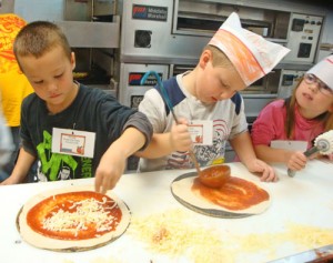 OC Elementary Students Get First-hand Experience Making Pizza