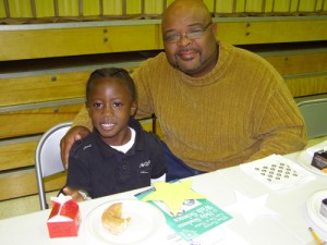SH Elementary School’s Judy Center Hosts Donuts For Dads