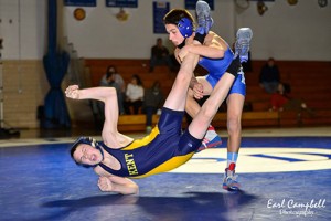 Decatur Wrestlers Stay on Big Roll