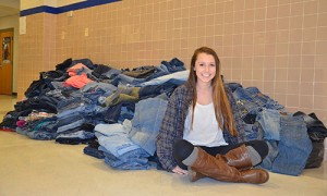 SD Senior Collects Over 700 Pairs Of Jeans For Aeropostale Teens For Jean Campaign