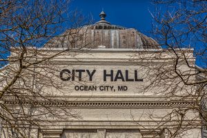Mayor Faces Two Challengers; Five Council Candidates Seek Three Seats