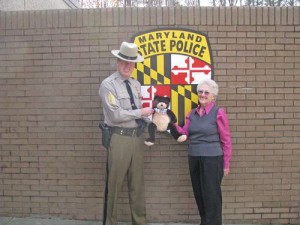 State Police Give Gifts to the Needy