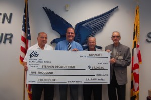 OC Elks Club Donate $5,000 To Seahawks Stadium