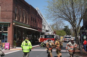 Mid-Day Fire Snarls Downtown Berlin