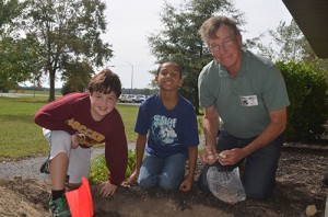 Ocean Pines Garden Club Donates Plant Bulbs To Showell Elementary