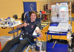 SD High School Participates In Key Club Sponsored Blood Drive