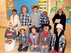 OC Elementary Second Grade Class Studies The Western Movement Of The Late 1800s