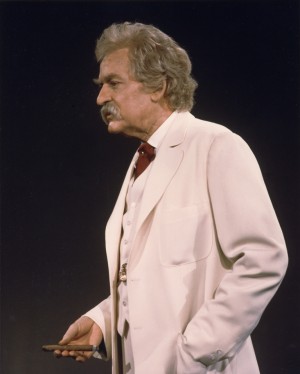 Hal Holbrook’s Twain Show Booked In June For Performing Arts Center