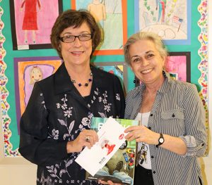 Working Artist Forum Of Easton Presents $150 Gift Card To OC Elementary Art Teacher