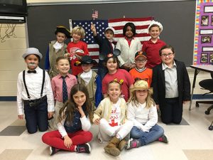 Ocean City Elementary Second Graders Celebrate Red, White And Blue Famous American Day