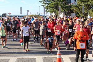 Hundreds Compete In Seaside 10 Races
