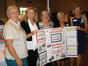 Daughters Of The American Revolution Gather For Fall Forum