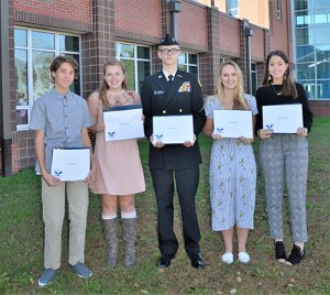 SD High School Students Boyle, Donahue, Bean, Hunter And Al-Hamad Receive Presidential Service Gold Award