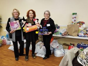 Democratic Women’s Club Makes Donations To Area Organizations For The Less Fortunate