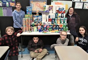 Berlin Intermediate School Sixth Graders Collect Supplies For Worcester County Humane Society