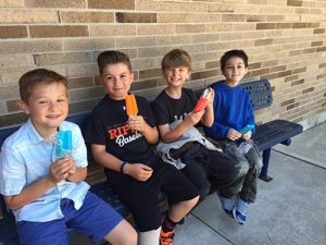 Group Of Showell Elementary Third Graders Enjoy Freezer Pops For Reading Over 20 Books During The Week