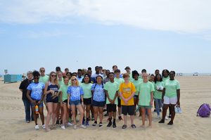 Surfrider Foundation, Students Partner On Beach Cleanup