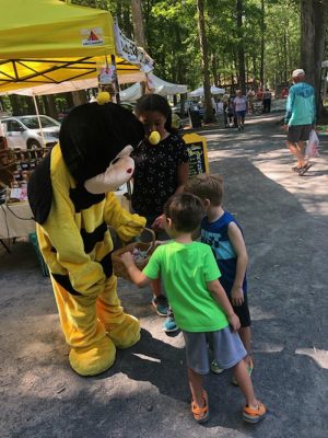 Pines Farmers Market Welcomes New Honeybee Mascot