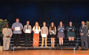 Stephen Decatur  Students Receive Presidential Service Gold Award