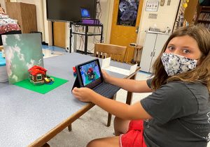 Steam Class Student Makes Stop Motion Movie