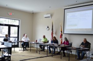 Pines Board Considers Social Media Policy