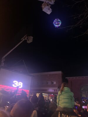 Berlin Reconsidering Midnight Ball Drop After Light Crowd, High Costs; Chamber Supports Keeping Both Ball Drops